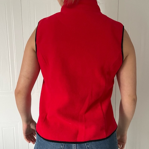 FLEECE RED VEST - Picture 2 of 2